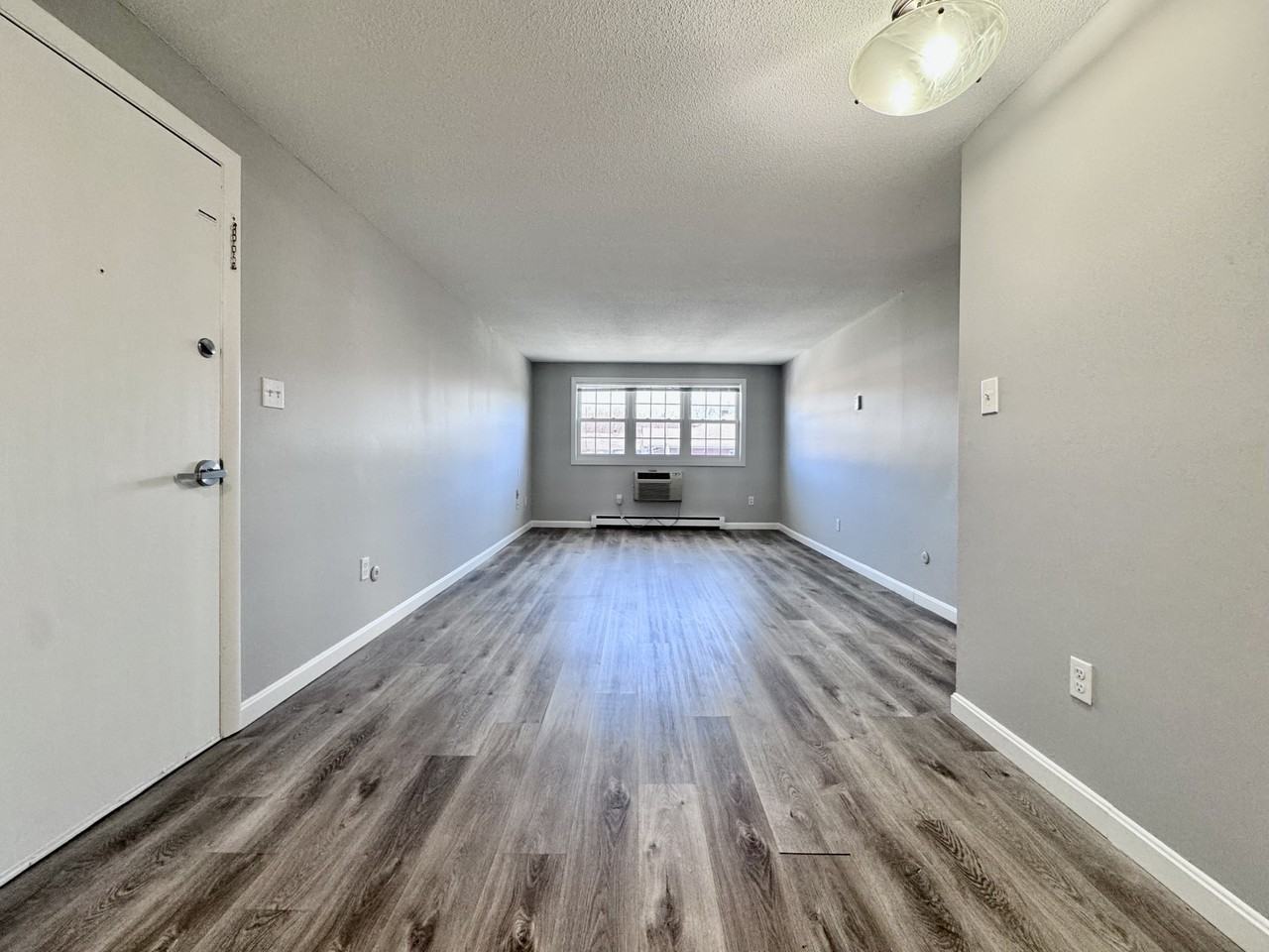 17 Old Colony Ln #10 - Photo 3 of 16
