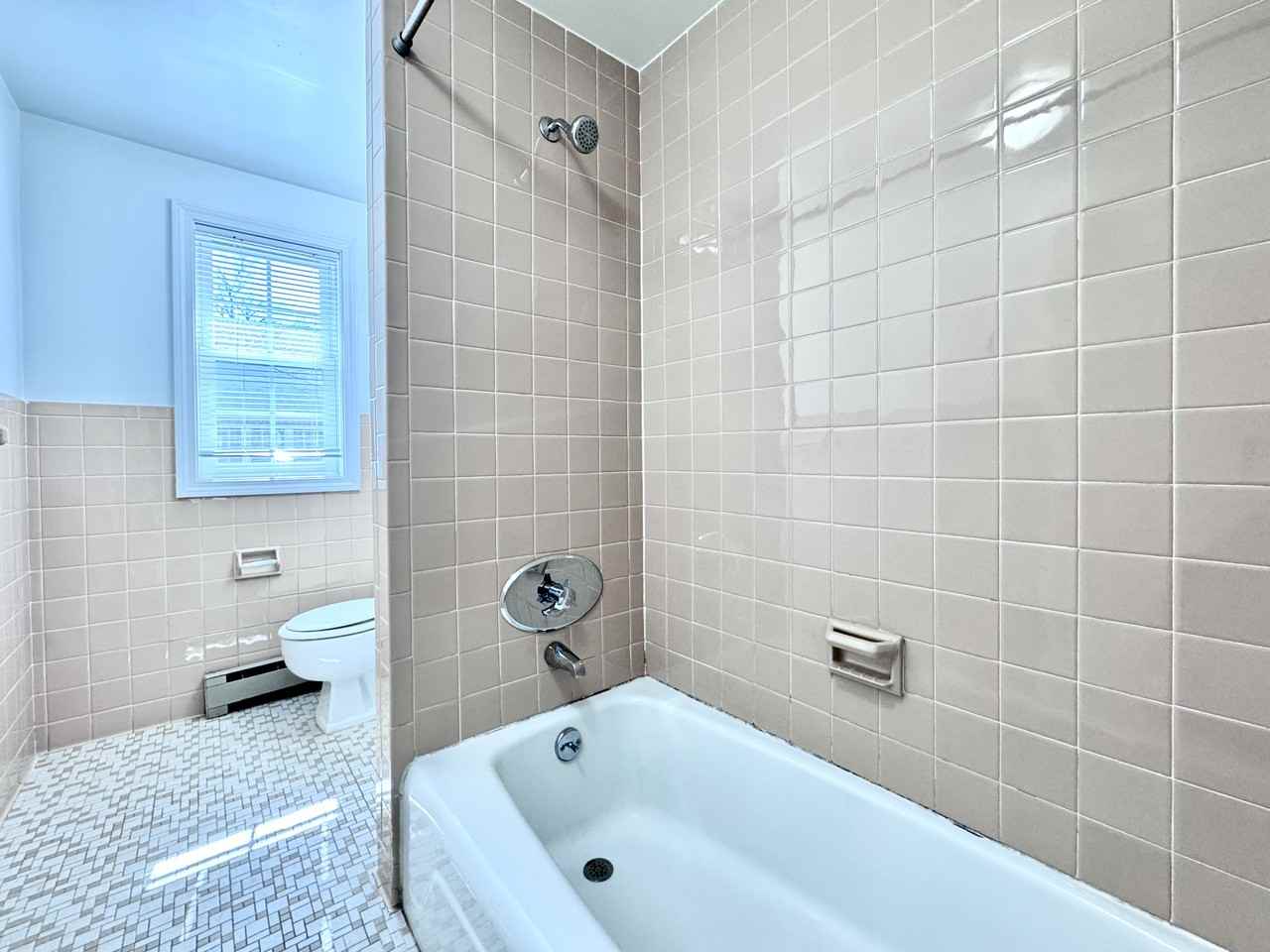 17 Old Colony Ln #10 - Photo 7 of 16