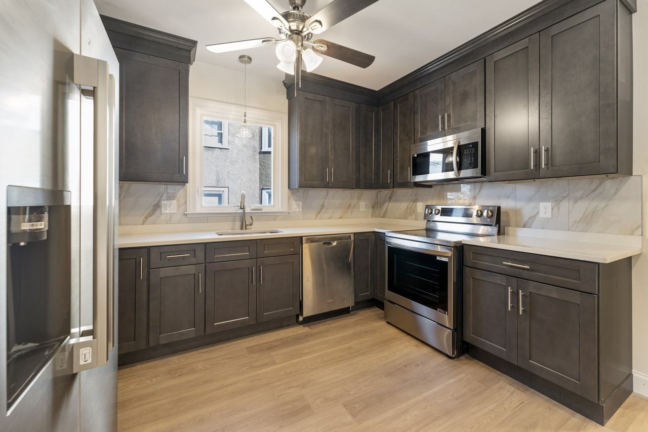 27 Perrin St #1 - Photo 5 of 20