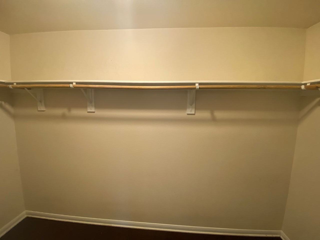6005 Graphite Dr - Photo 7 of 25