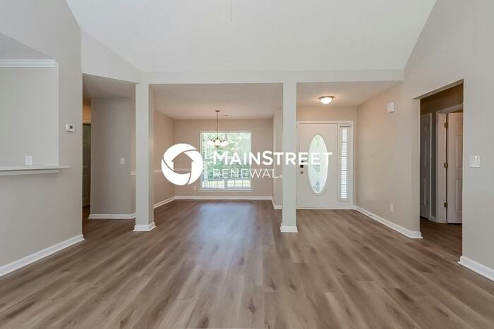 230 Dillion Dr - Photo 2 of 17