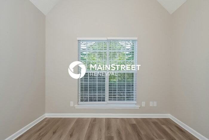 230 Dillion Dr - Photo 7 of 17