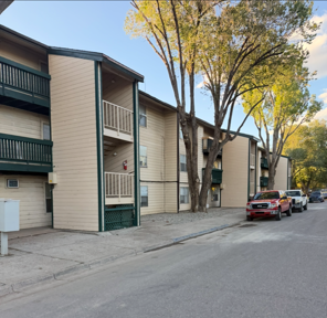 Alpine Apartments - Photo 7 of 7