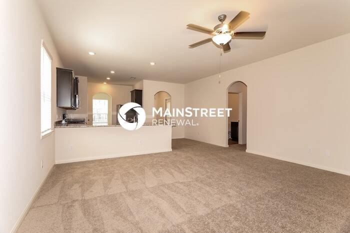 21107 Titian Dr - Photo 6 of 16