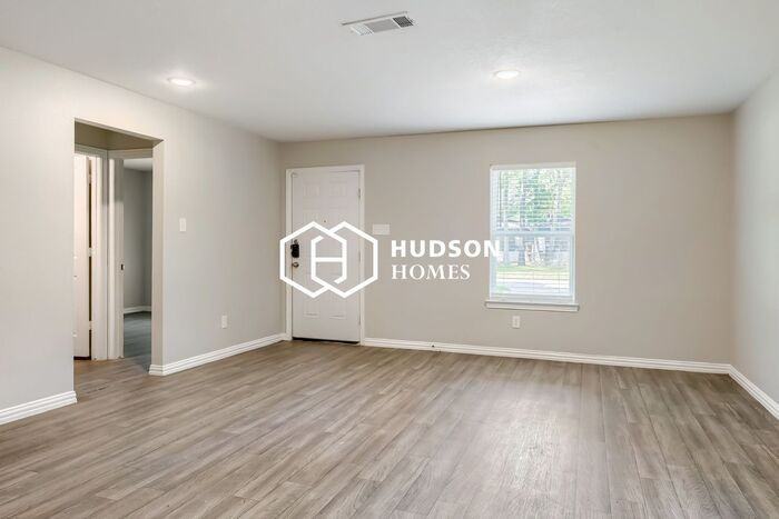 25982 Stillbrook Ln - Photo 4 of 14