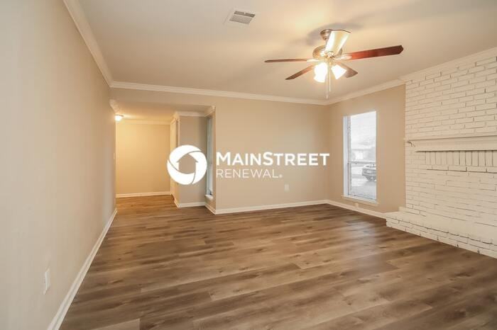 4023 Glenn Ricki Dr - Photo 3 of 16