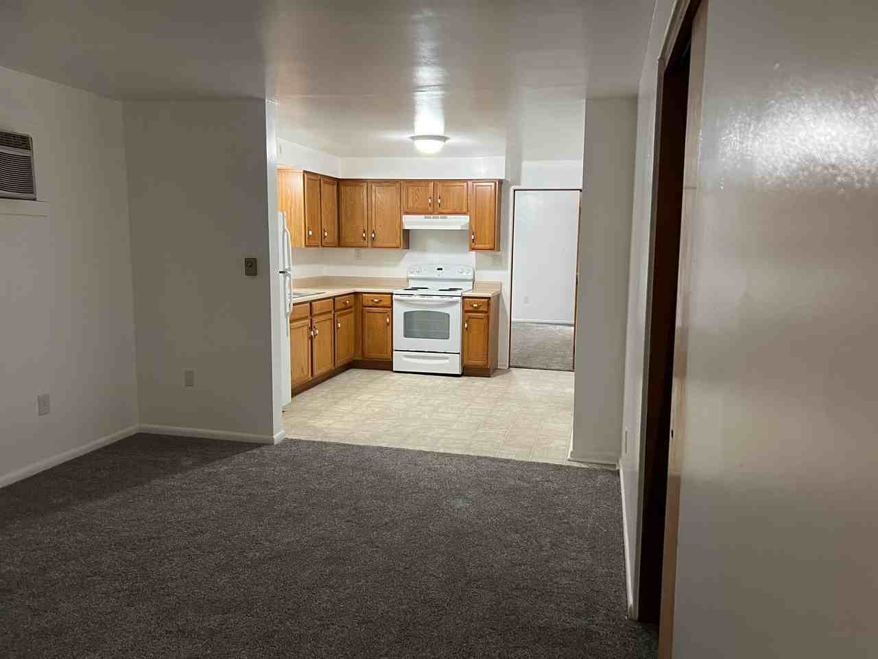 309 W Main Street - Photo 3 of 6