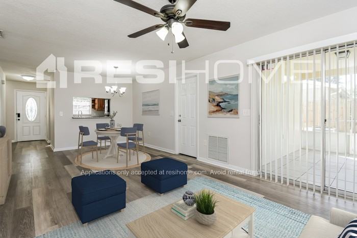 1406 Virginia Ave - Photo 5 of 18
