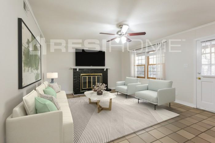 137 Mabry Dr - Photo 4 of 21