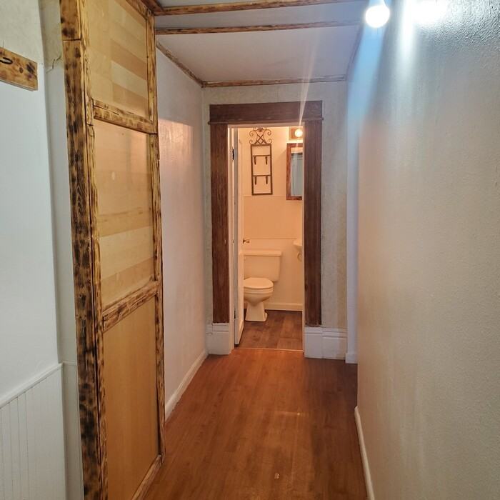 420 2nd Ave Ne #102 - Photo 6 of 17