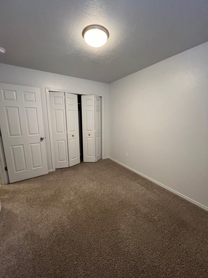 8376 E Copenhaver St - Photo 4 of 34