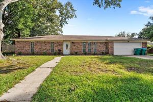 featured image of 2315 Robert Dr