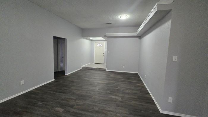 6909 Club Creek Dr - Photo 2 of 13
