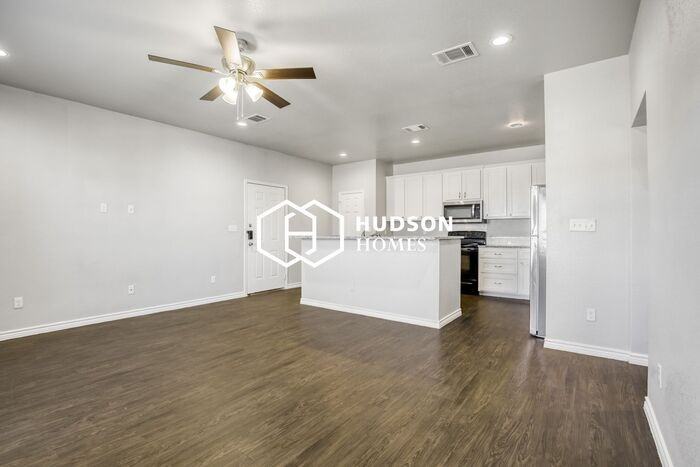 101 Pharm Hills Rd #702 - Photo 4 of 12