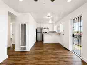 2226 Lewis Ave #5 - Photo 1 of 1
