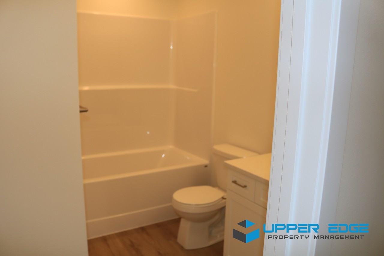 404 Lariviere Street - Photo 6 of 27