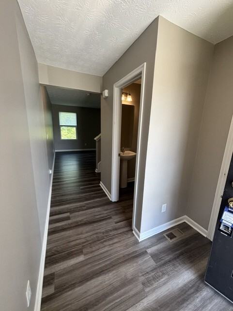 2180 Pine Valley Dr - Photo 6 of 16
