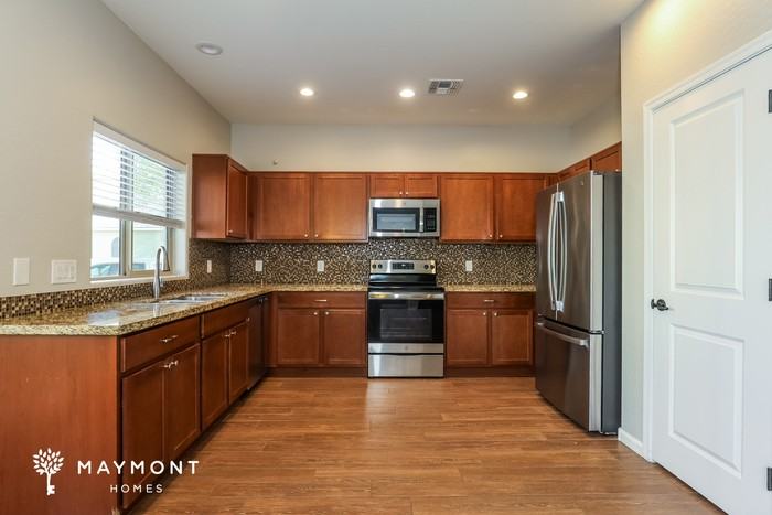 1834 W Minton St - Photo 7 of 16