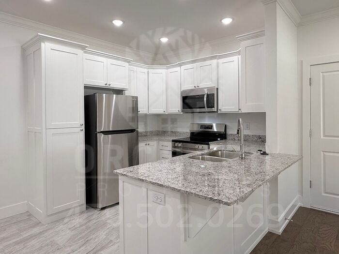 1904 E Brookview Dr - Photo 6 of 19