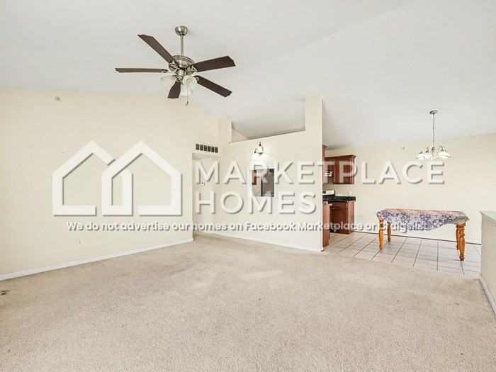 2804 Riversedge Dr - Photo 7 of 25