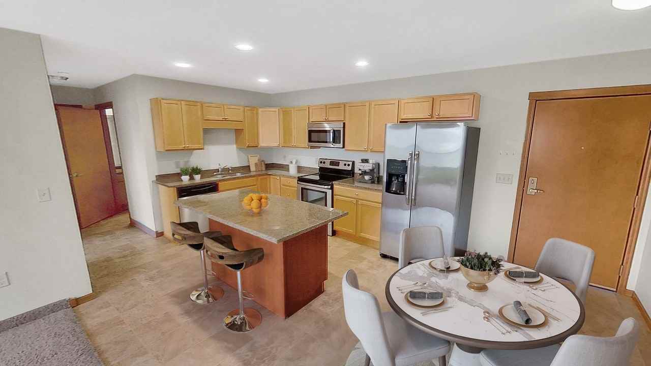 Beaver Ridge Apartments - Photo 2 of 8