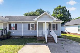 93 Sunderland Rd - Photo 1 of 1