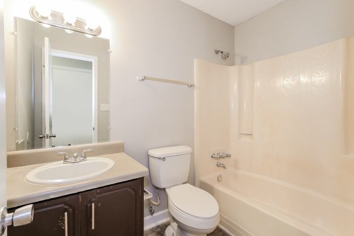 3806 Beacon Dr - Photo 5 of 10