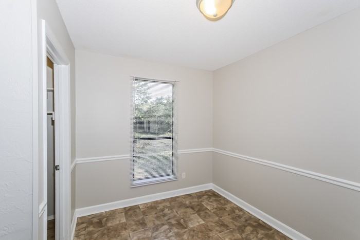 3806 Beacon Dr - Photo 6 of 10