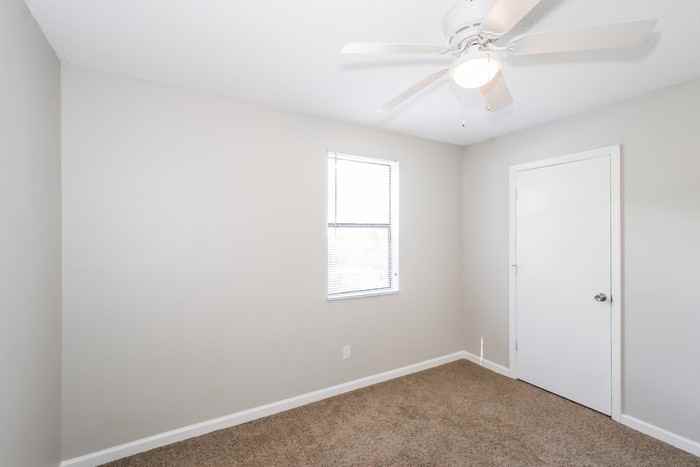 3806 Beacon Dr - Photo 7 of 10