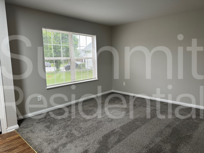 2360 Cade Ct - Photo 3 of 30