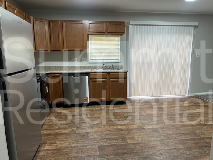 2360 Cade Ct - Photo 6 of 30