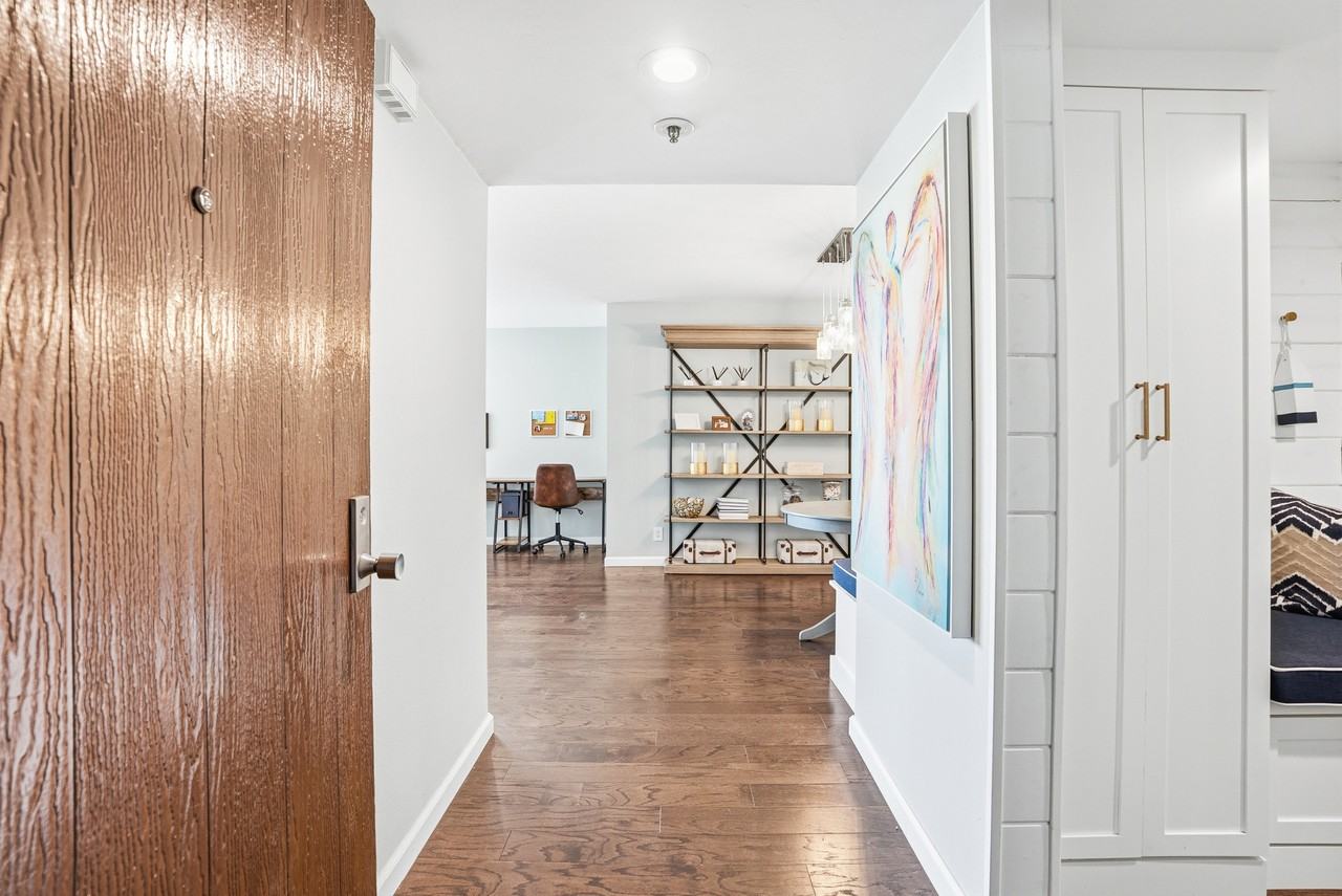 1335 La Palma St #H3 - Photo 3 of 32