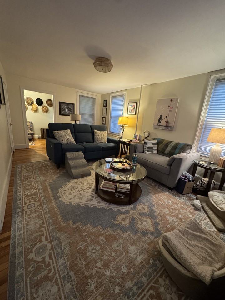 1517 Court St #15COURT - Photo 2 of 44