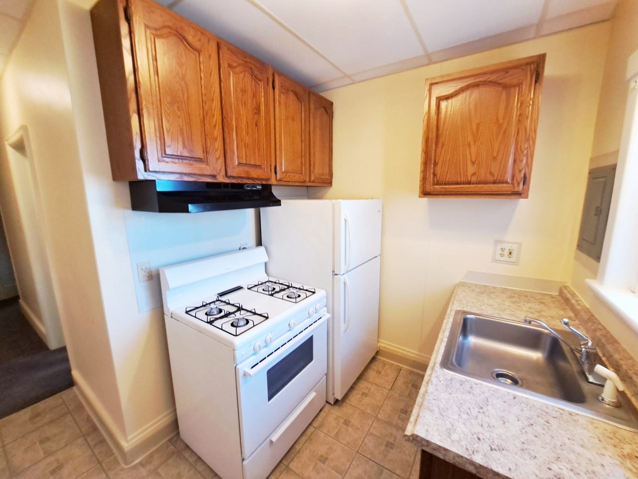 69 W Main St #4 - Photo 2 of 11