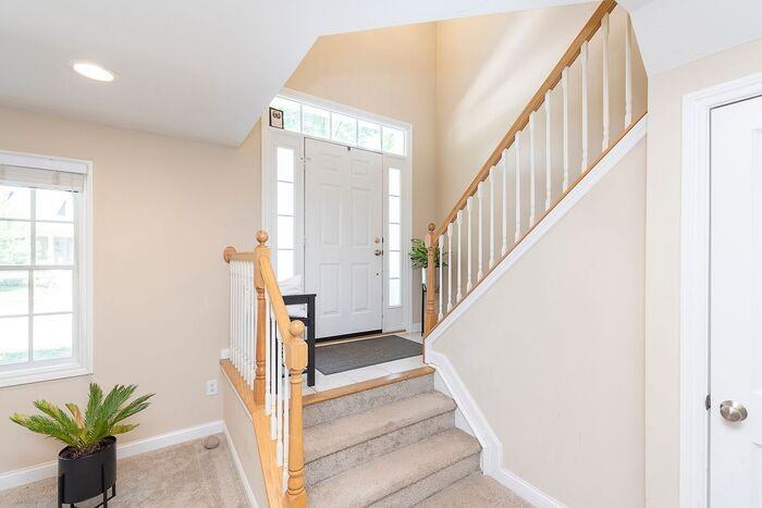 12940 Grenville St - Photo 2 of 32