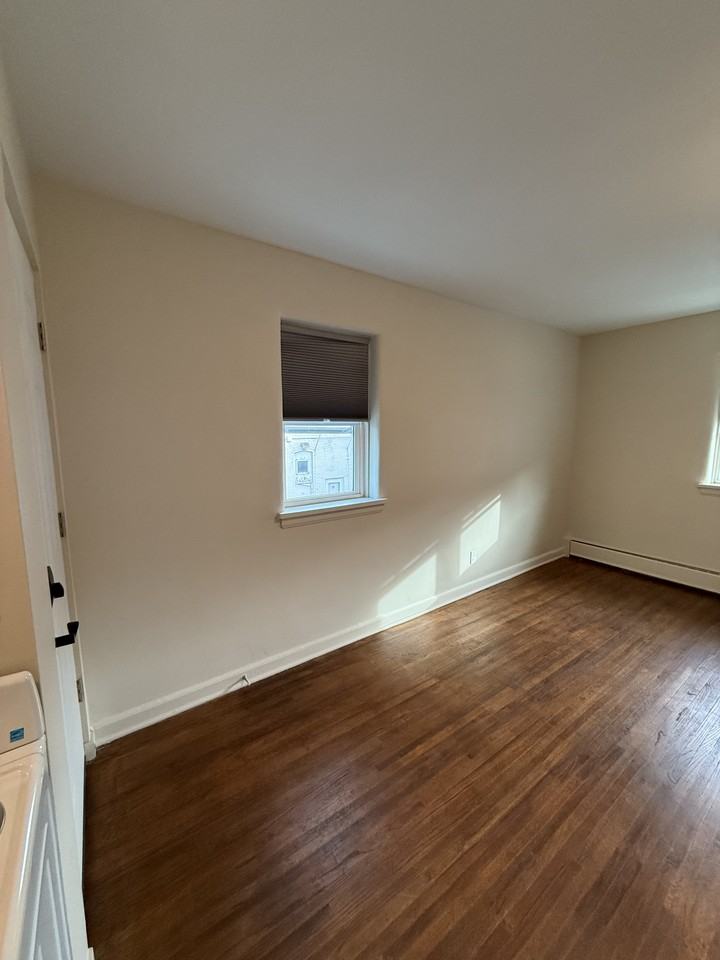 515 Benson Ave Sw #1 - Photo 6 of 7