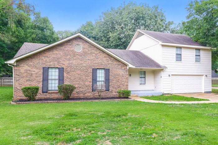 3016 Shade Tree Cv - Photo 4 of 17