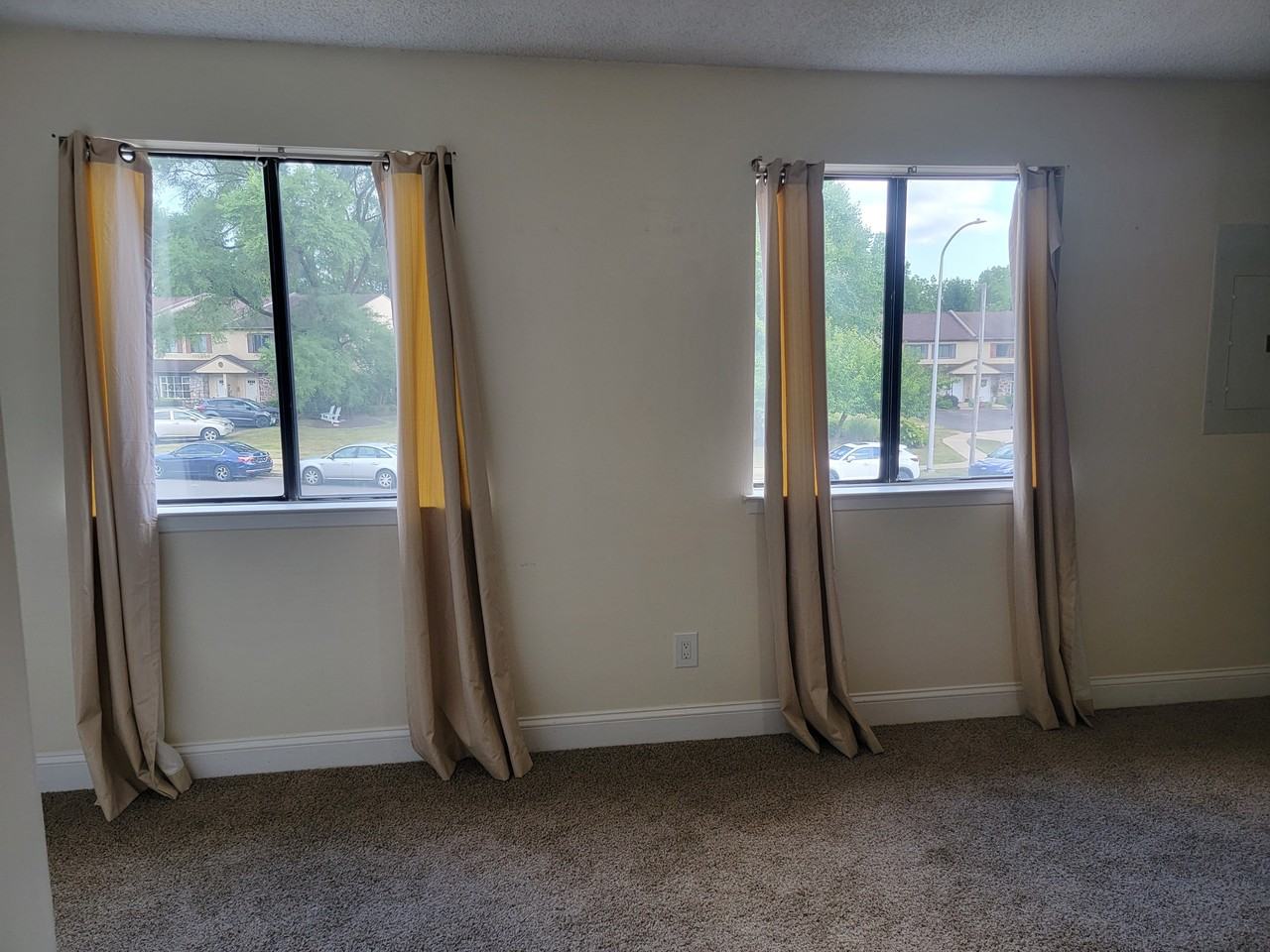 2047 Jason Dr #B - Photo 2 of 17