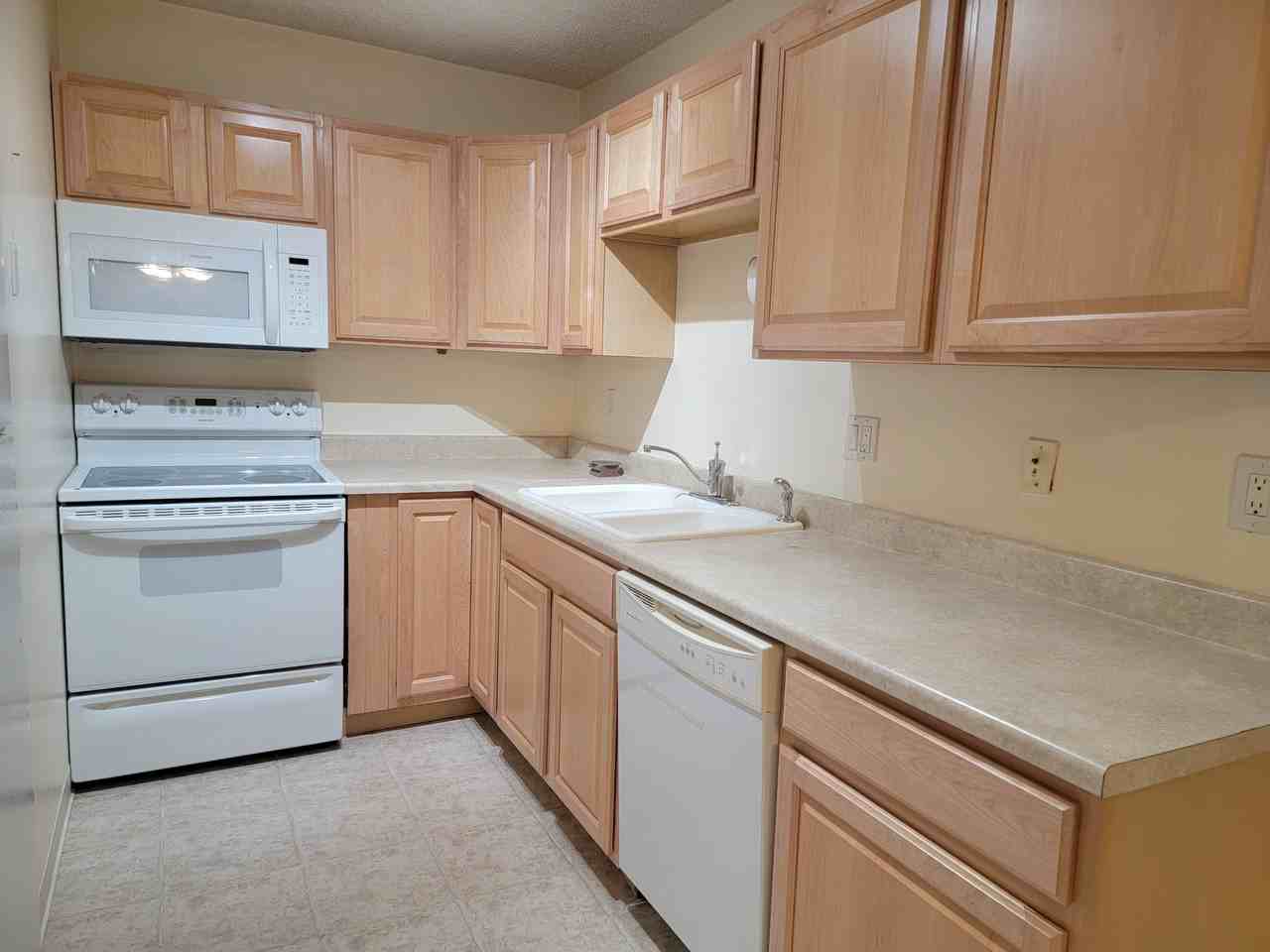 2047 Jason Dr #B - Photo 6 of 17