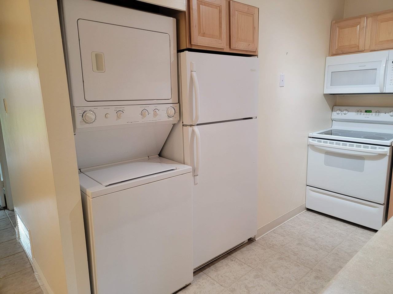 2047 Jason Dr #B - Photo 7 of 17