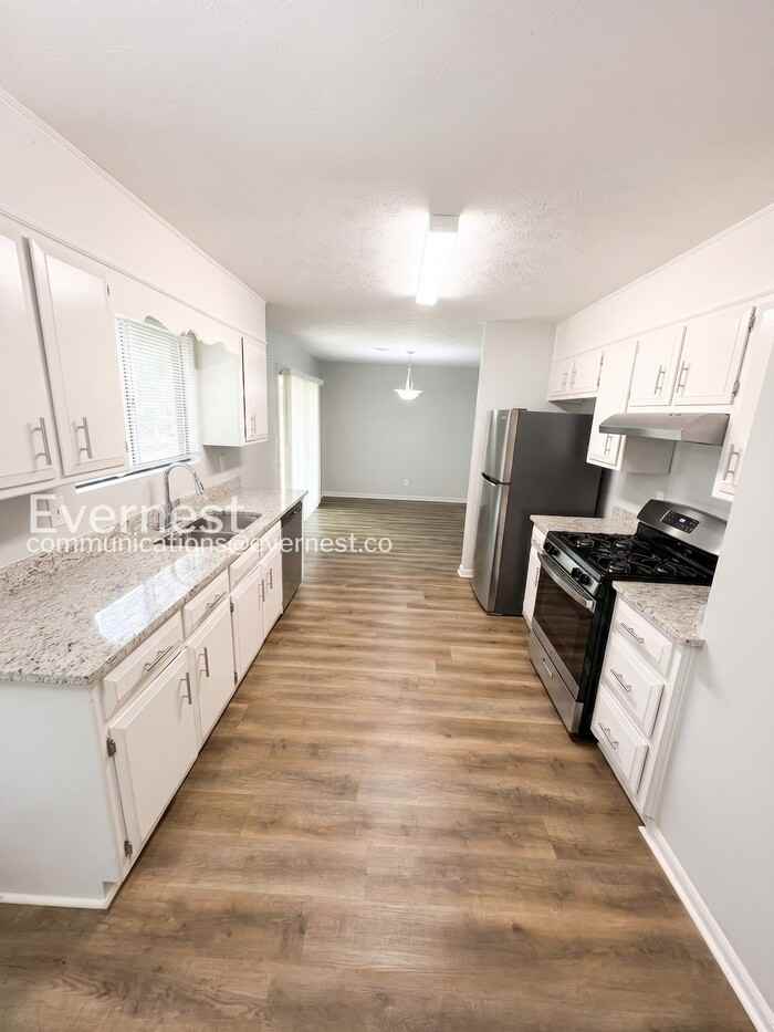 413 Bob Wood Dr - Photo 6 of 20