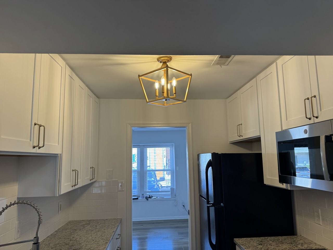 2305 Breakers Ct - Photo 2 of 6