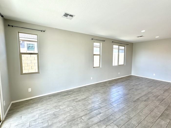 48402 N Basilio St - Photo 3 of 28