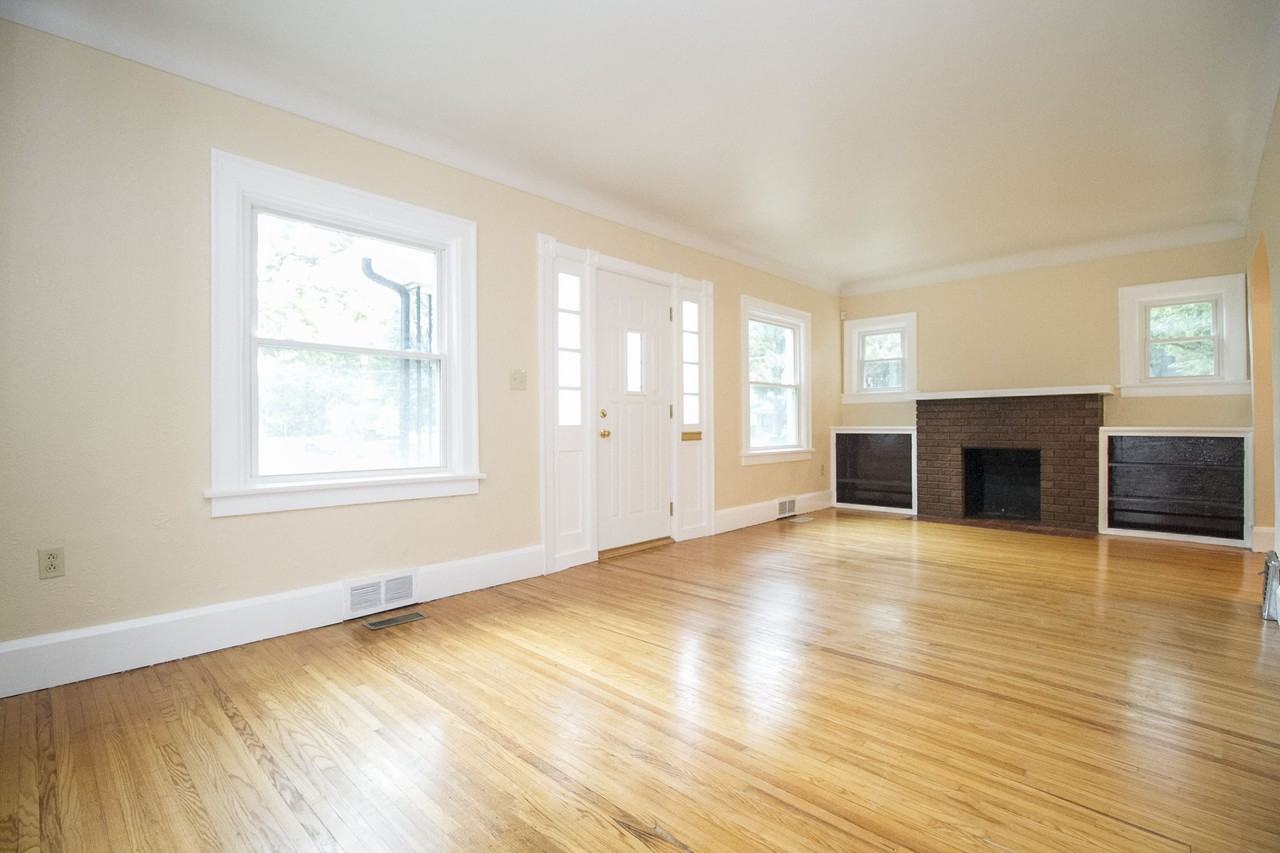 2301 Portsmouth Ave #NA - Photo 3 of 22