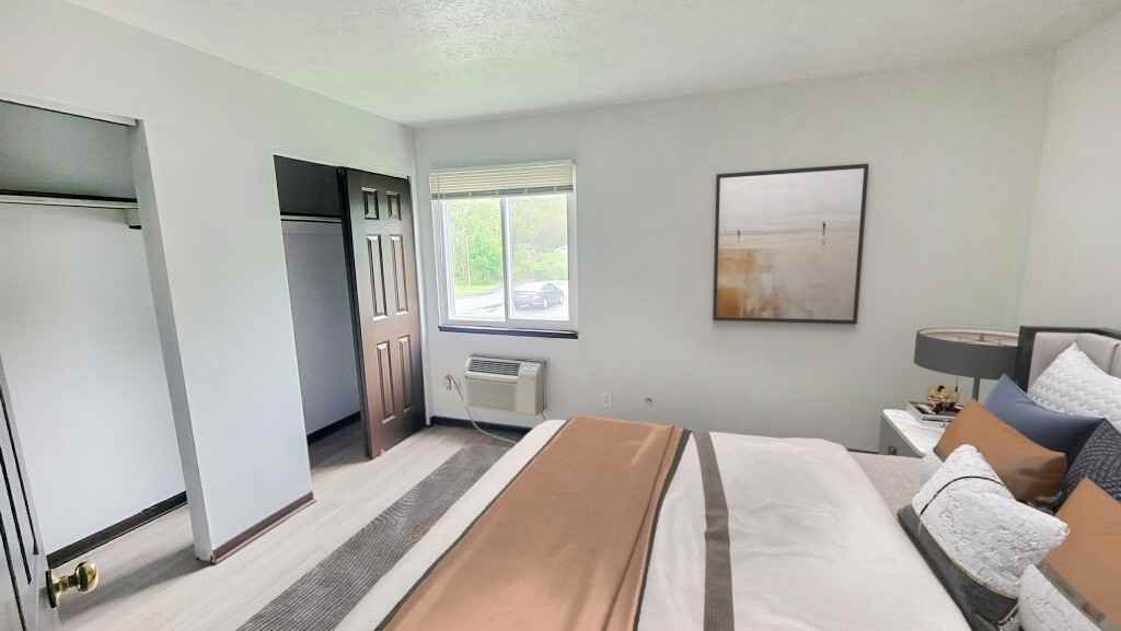 74 1st St Se #16 - Photo 7 of 13