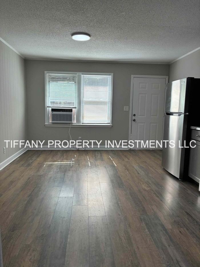 1050 New Beginnings Ave #7 - Photo 4 of 13