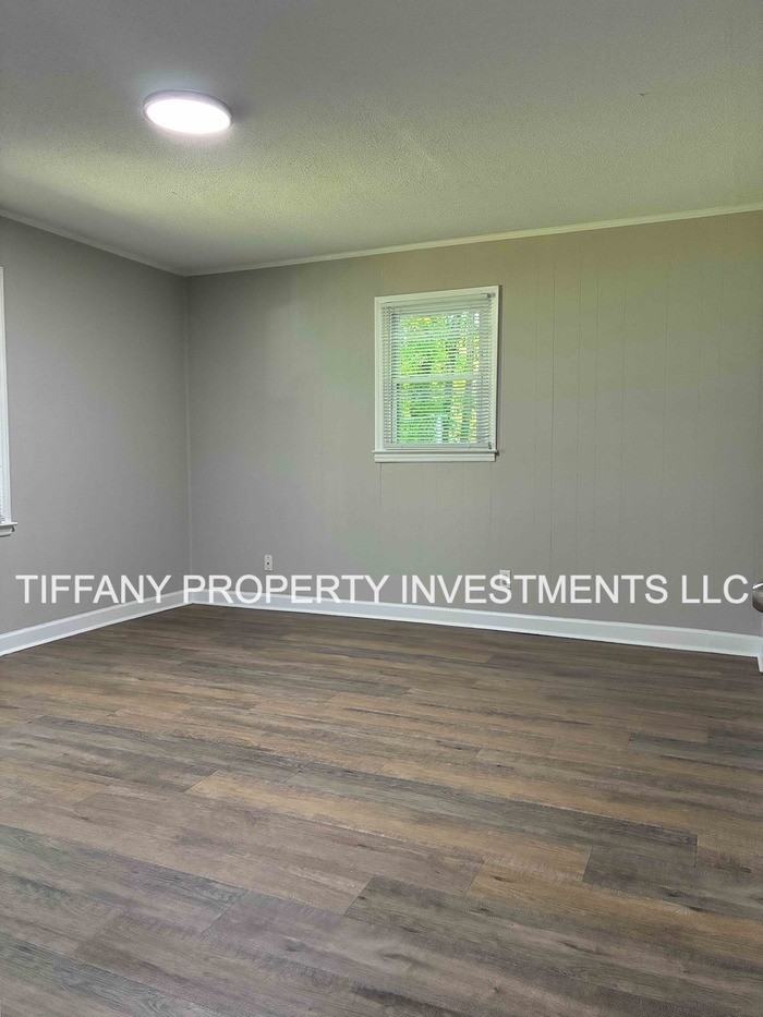 1050 New Beginnings Ave #7 - Photo 7 of 13