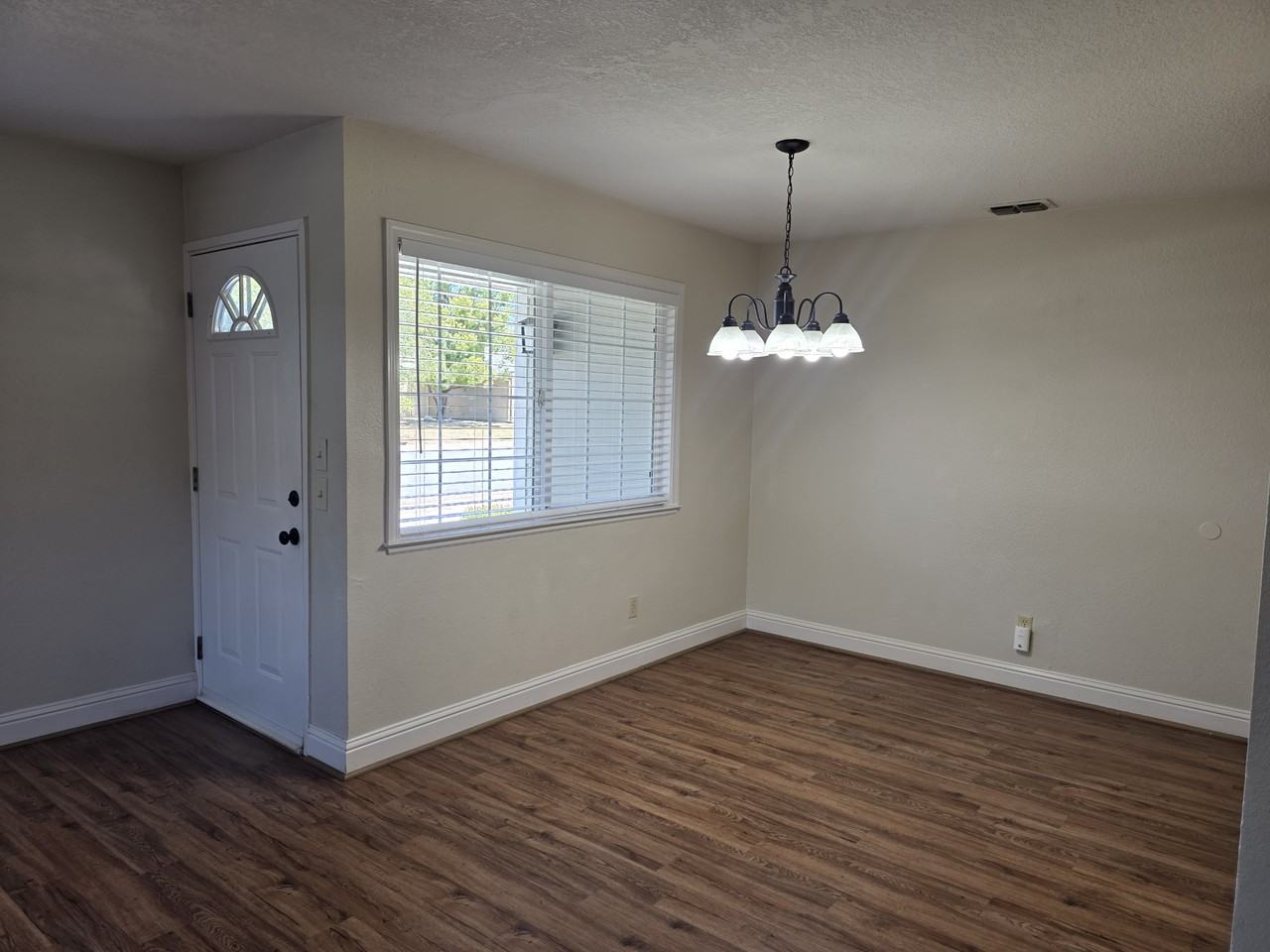 6318 David Ave #NA - Photo 3 of 27