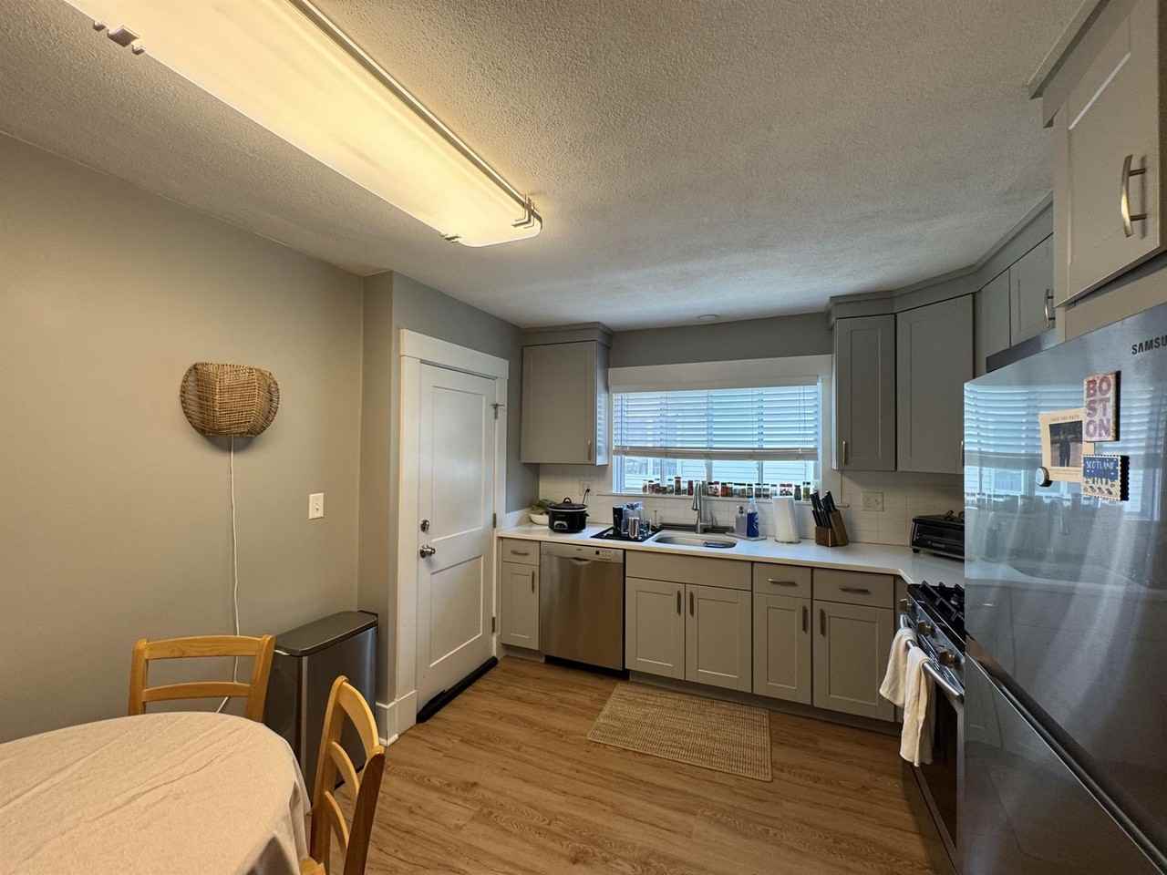 1035 Broadway #2 - Photo 2 of 17