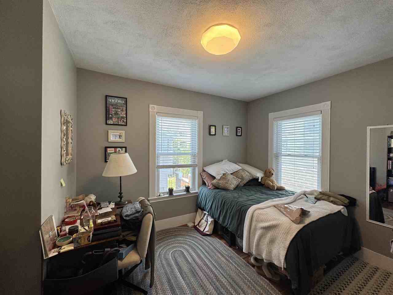 1035 Broadway #2 - Photo 4 of 17